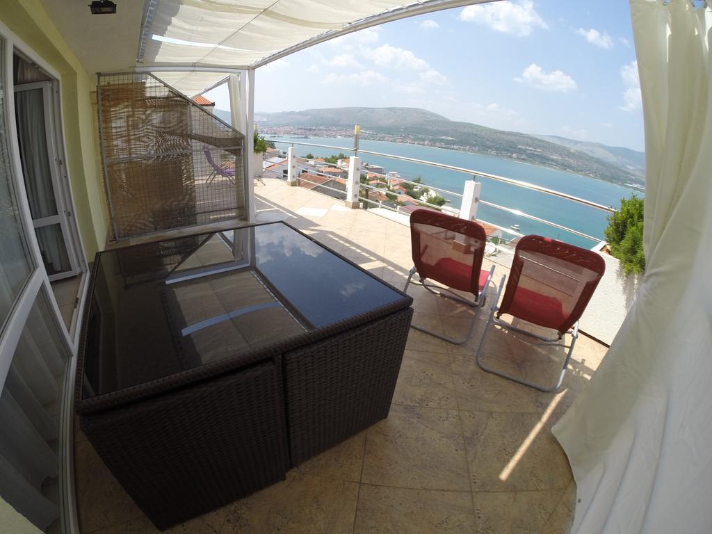 Palace View