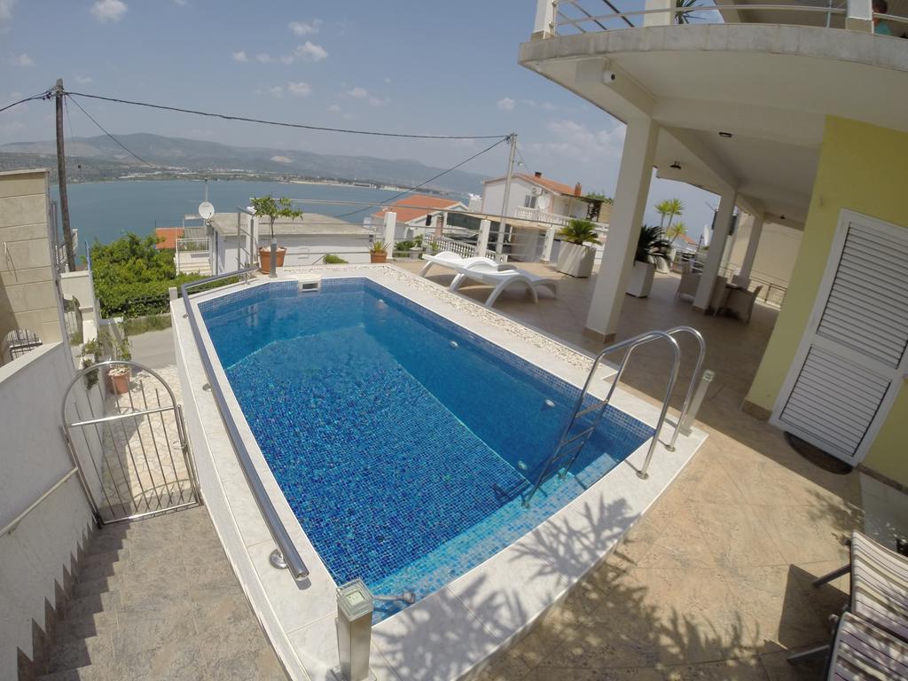 Palace View * Trogir